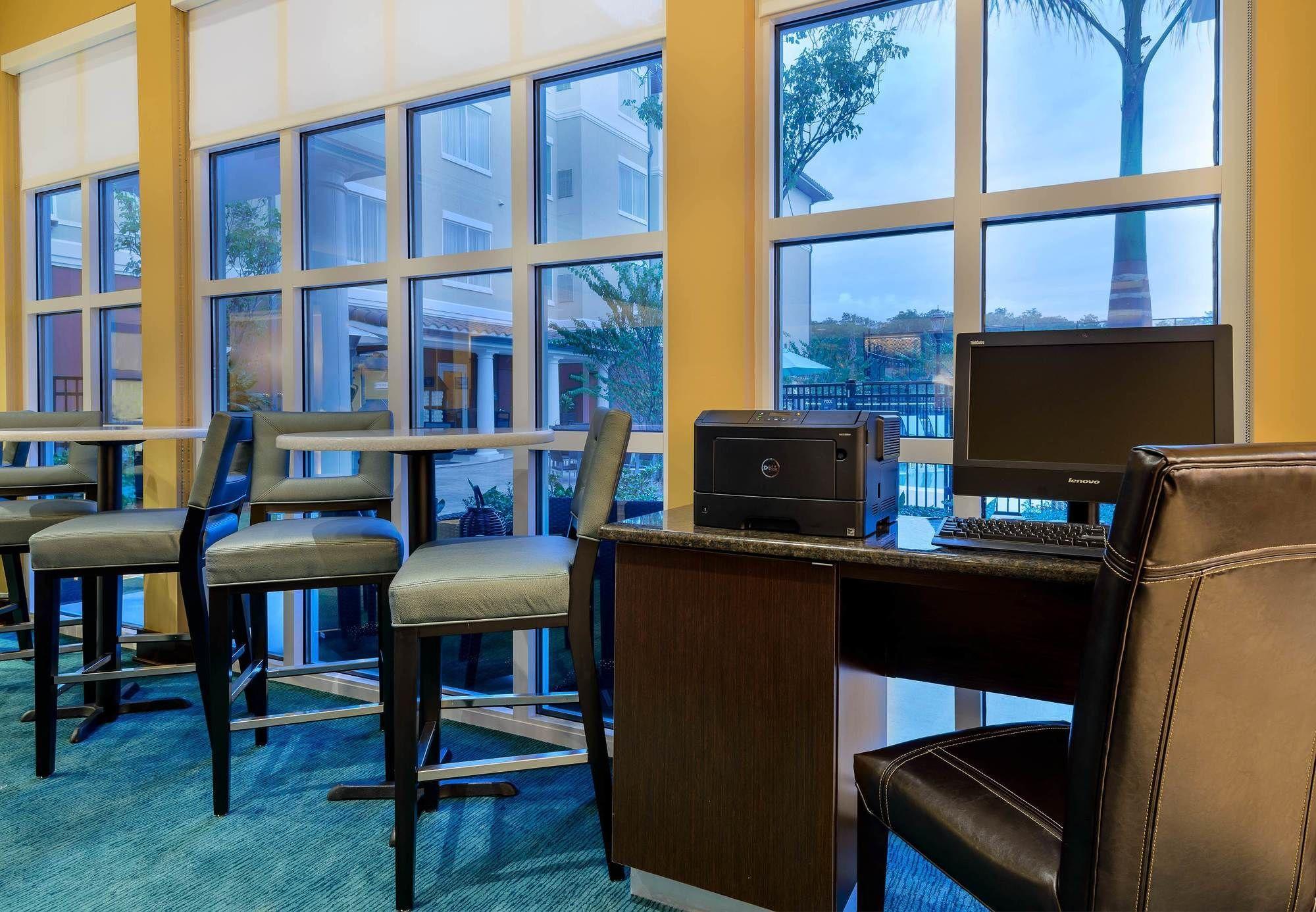 Residence Inn By Marriott Fort Myers At I-75 And Gulf Coast Town Center Эстеро Экстерьер фото